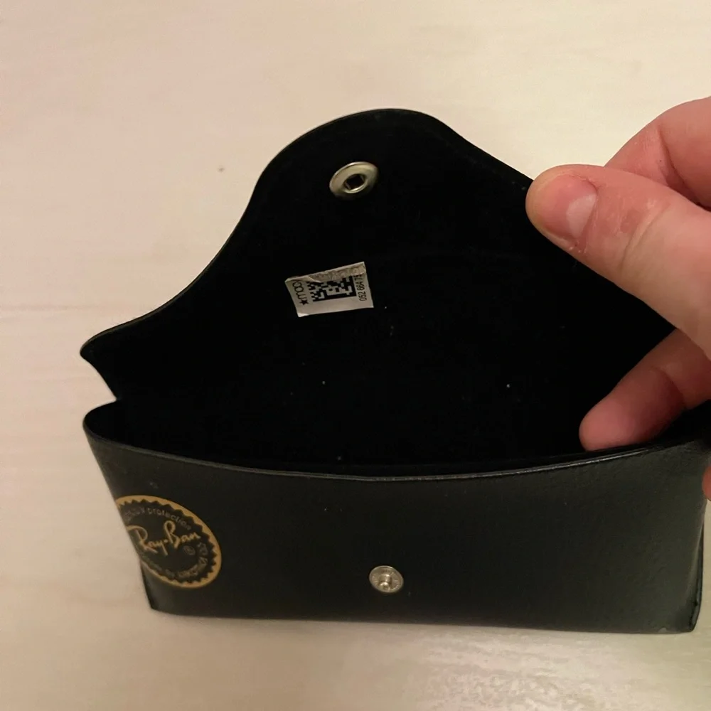 Ray Ban Case - Picture 3 of 3